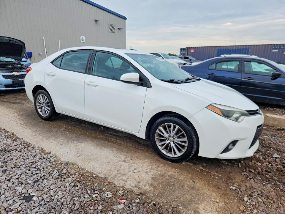 Photo 4 from auction – 2015 TOYOTA COROLLA with VIN 5YFBURHE2FP241526