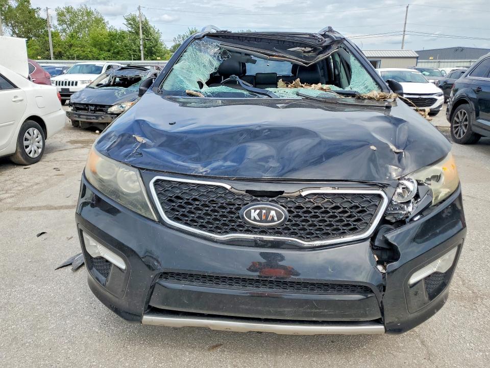 Photo 5 from auction – 2011 KIA SORENTO with VIN 5XYKW4A23BG150423