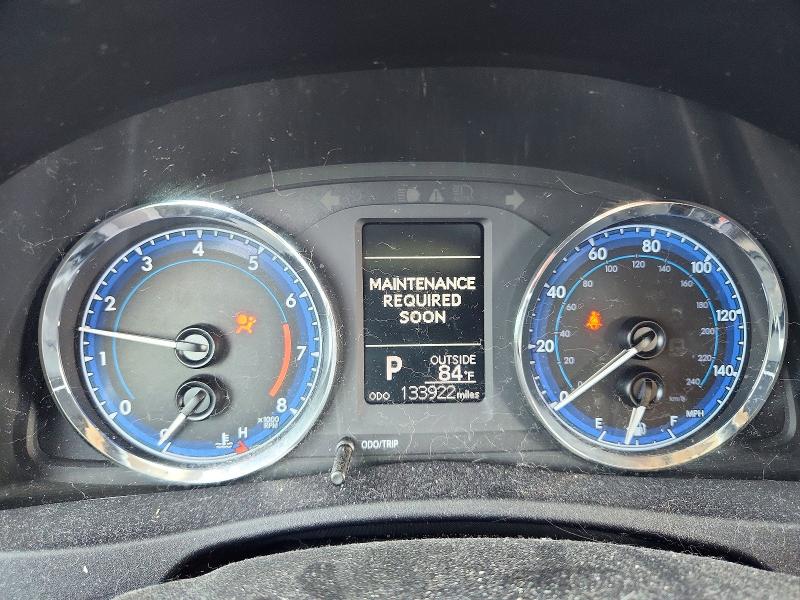 Photo 9 from auction – 2018 TOYOTA COROLLA with VIN 2T1BURHE2JC064016