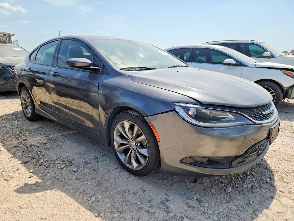 Photo 4 from auction – 2016 CHRYSLER 200 with VIN 1C3CCCBB2GN112661
