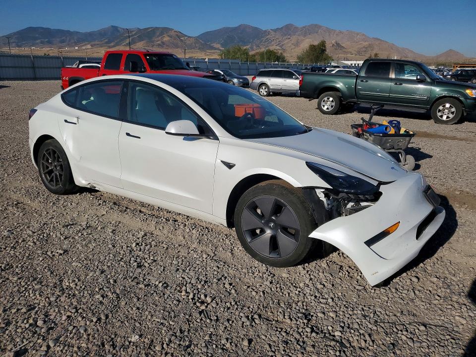 Photo 4 from auction – 2023 TESLA MODEL 3 with VIN 5YJ3E1EA2PF623749