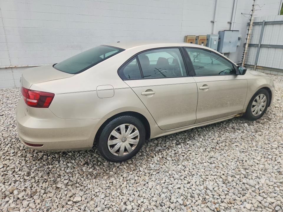 Photo 3 from auction – 2016 VOLKSWAGEN JETTA with VIN 3VW267AJ2GM218310