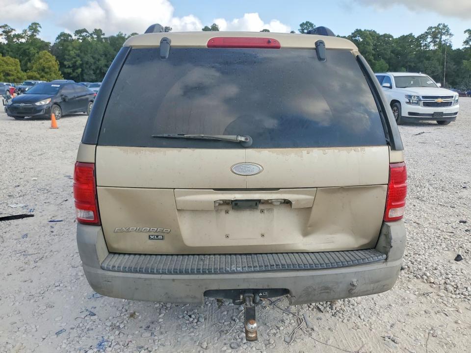 Photo 6 from auction – 2002 FORD EXPLORER with VIN 1FMZU72E22UC76930