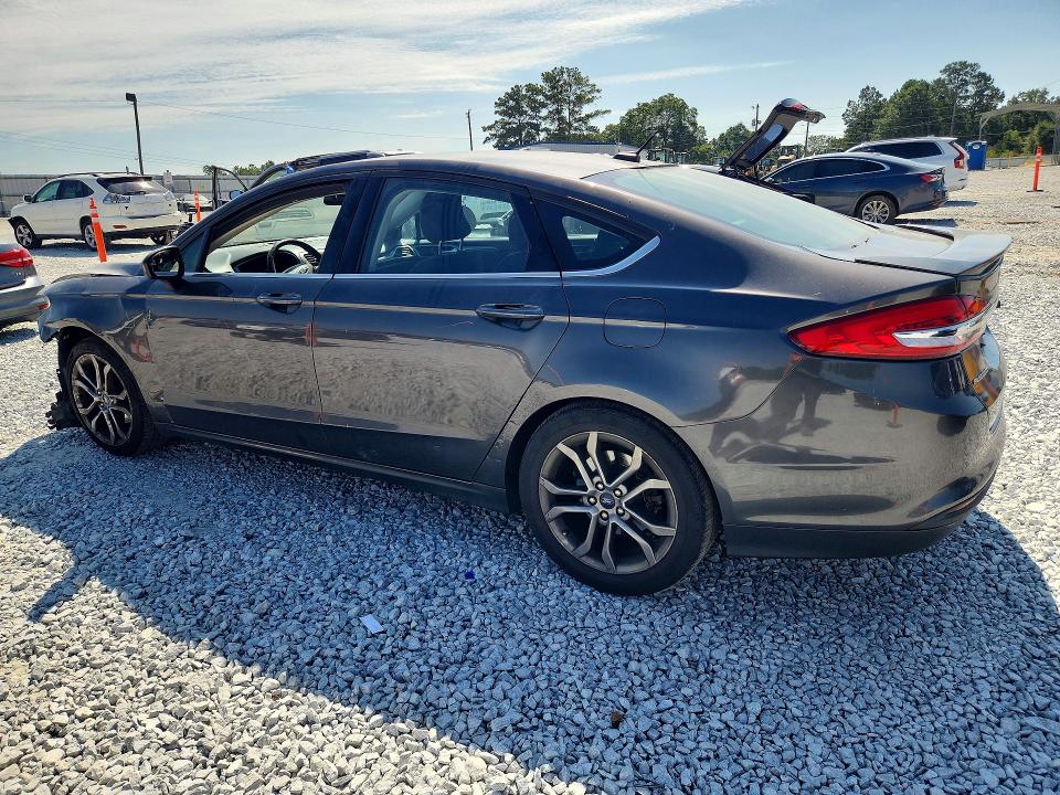 Photo 2 from auction – 2017 FORD FUSION with VIN 3FA6P0G72HR107707