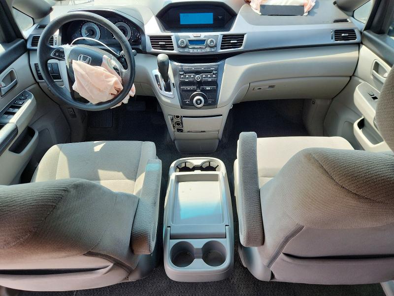 Photo 8 from auction – 2011 HONDA ODYSSEY with VIN 5FNRL5H49BB025454