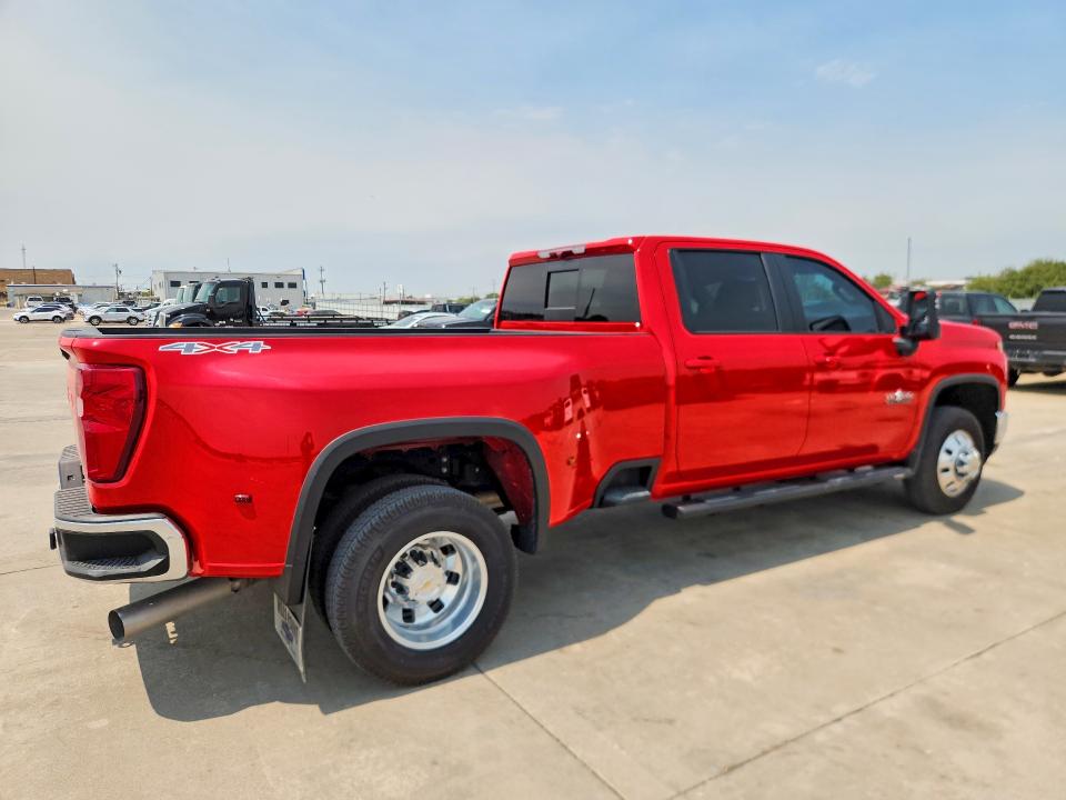 Photo 3 from auction – 2026 CHEVROLET SILVERADO with VIN 1GC4KTEY9TF129531
