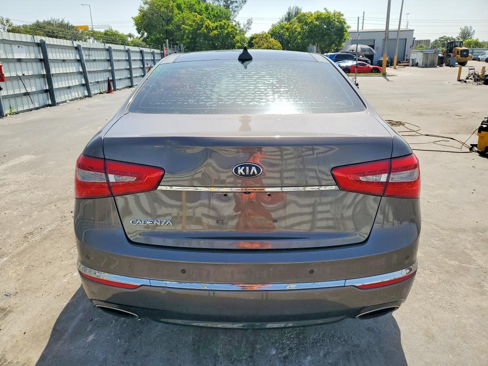 Photo 6 from auction – 2014 KIA CADENZA with VIN KNALN4D7XE5129934
