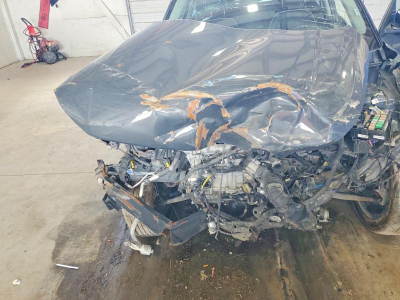 Foto 12 de la subasta – 2025 HYUNDAI VENUE con VIN KMHRC8A31SU404356