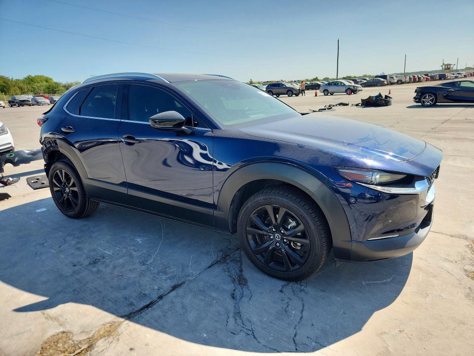Photo 4 from auction – 2021 MAZDA CX-30 with VIN 3MVDMBDYXMM242474
