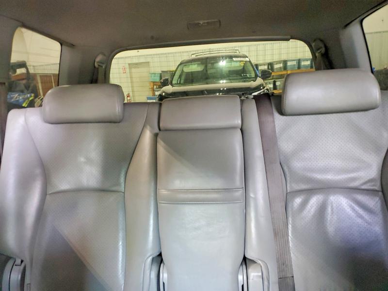 Photo 10 from auction – 2004 TOYOTA HIGHLANDER with VIN JTEEP21A240044944