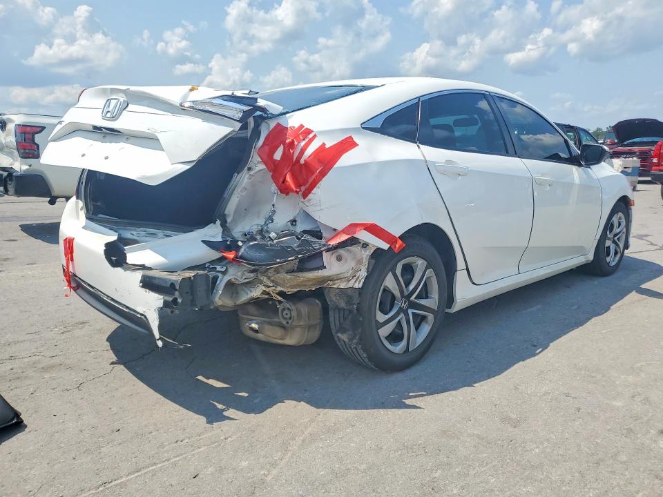 Photo 3 from auction – 2017 HONDA CIVIC with VIN 19XFC2F50HE001670