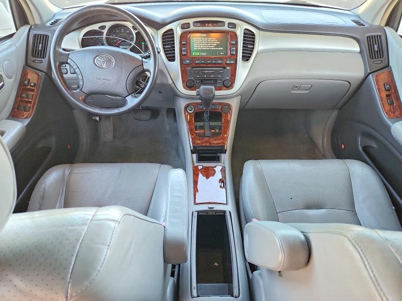 Photo 8 from auction – 2004 TOYOTA HIGHLANDER with VIN JTEEP21A240038108