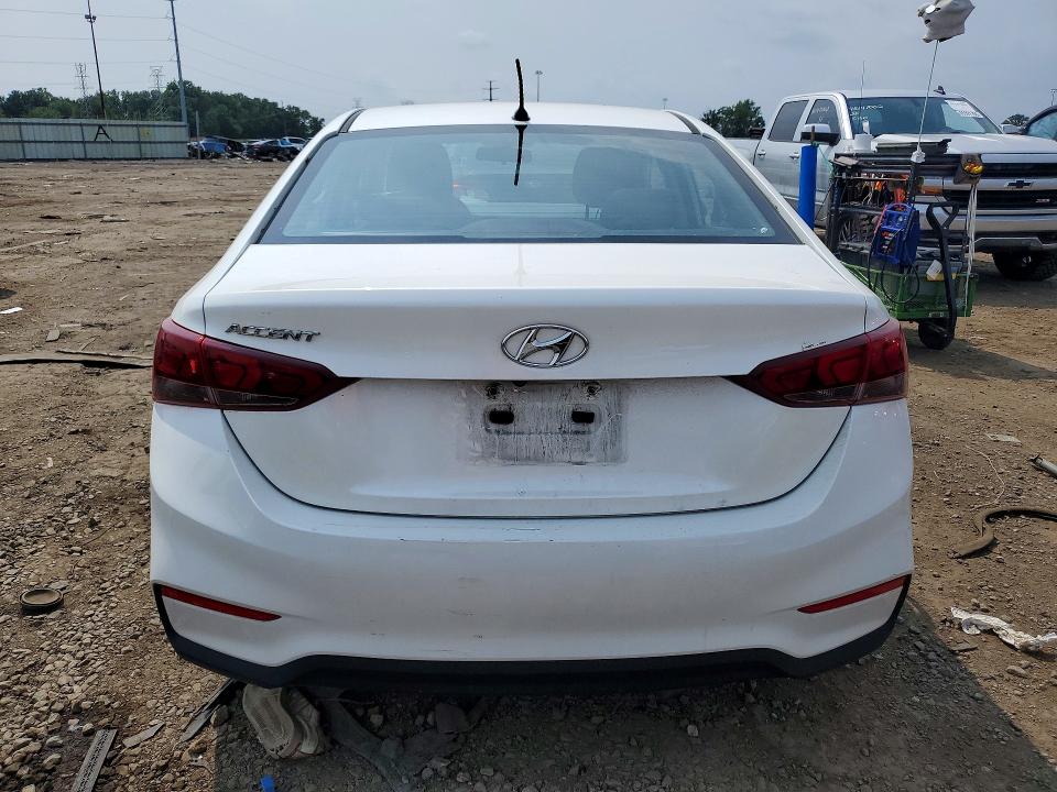 Photo 6 from auction – 2018 HYUNDAI ACCENT with VIN 3KPC24A3XJE016397