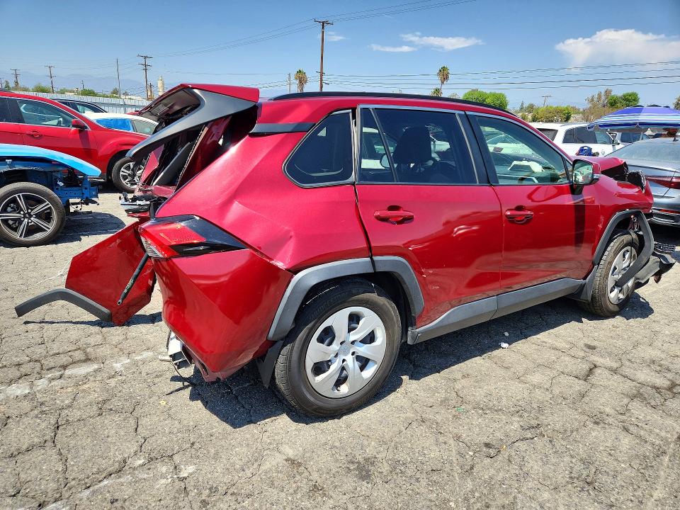 Photo 3 from auction – 2019 TOYOTA RAV4 with VIN JTMK1RFV7KJ004153