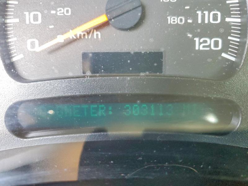 Photo 9 from auction – 2005 CHEVROLET SILVERADO with VIN 2GCEC19V751308604