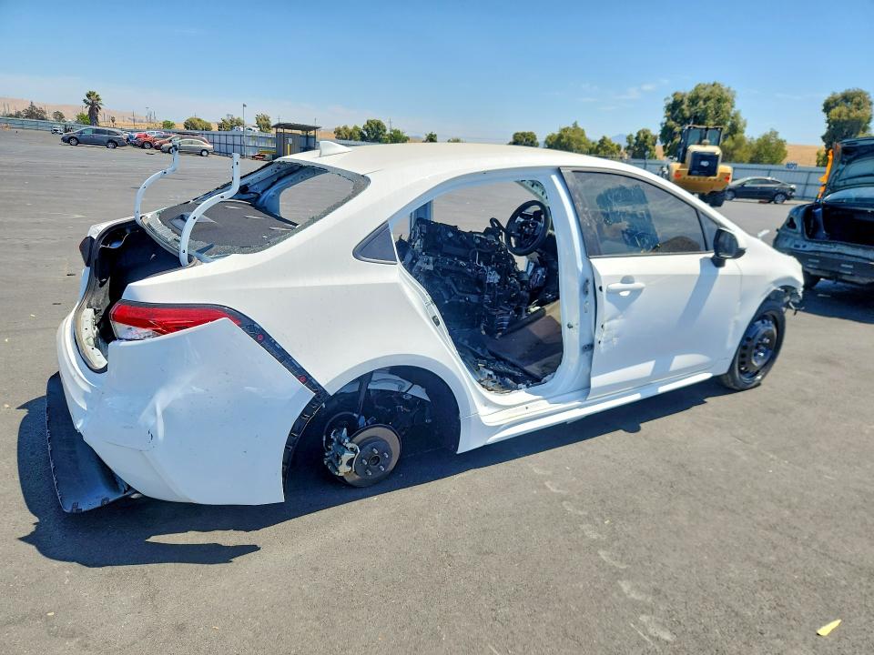 Photo 3 from auction – 2025 TOYOTA COROLLA with VIN 5YFB4MDE9SP283727