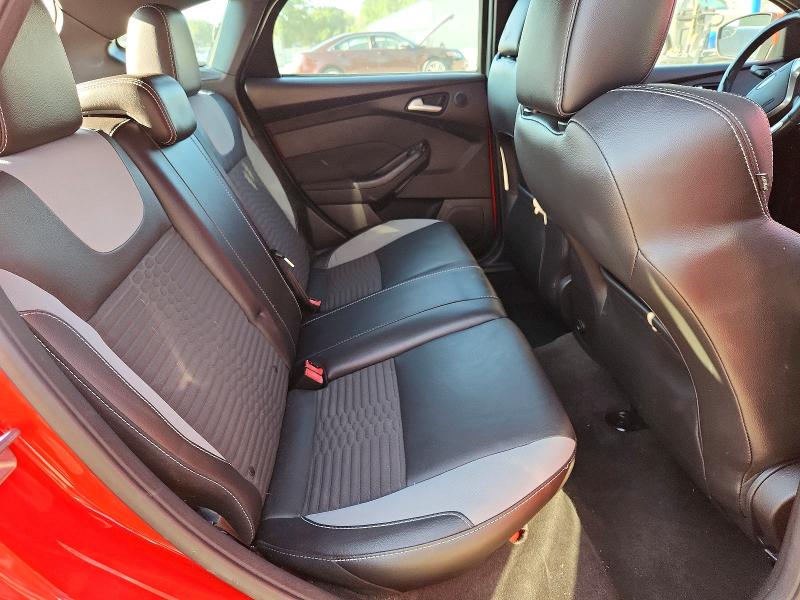 Photo 10 from auction – 2014 FORD FOCUS with VIN 1FADP3L96EL262108