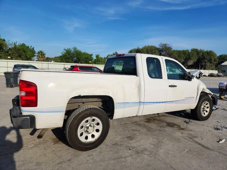 Photo 3 from auction – 2012 CHEVROLET SILVERADO with VIN 1GCRCPE02CZ316998