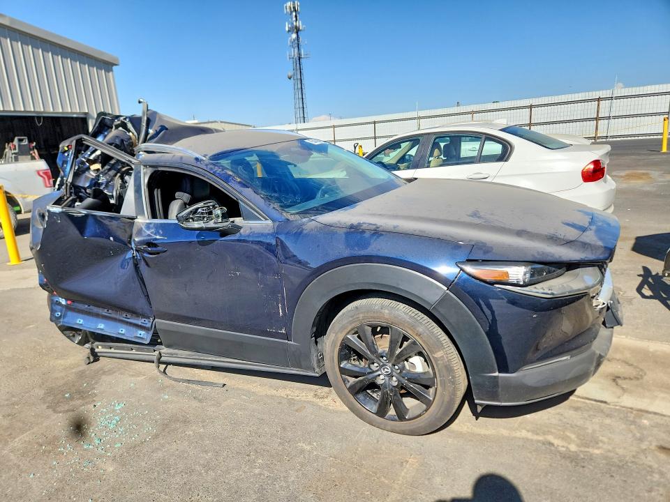 Photo 4 from auction – 2024 MAZDA CX-30 with VIN 3MVDMBBM6RM694591