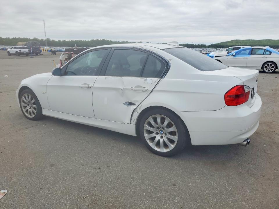 Photo 2 from auction – 2007 BMW 328 with VIN WBAVC93517KZ71514