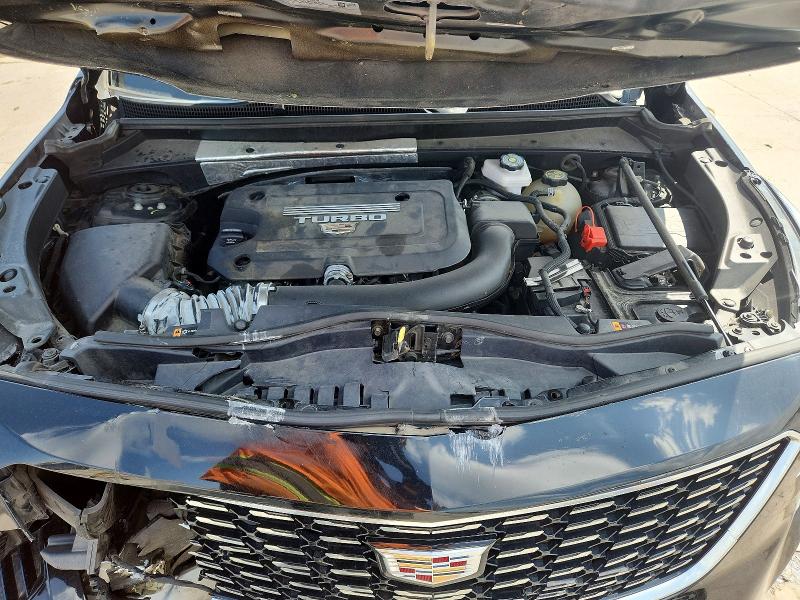 Photo 12 from auction – 2022 CADILLAC XT4 with VIN 1GYFZCR44NF100981