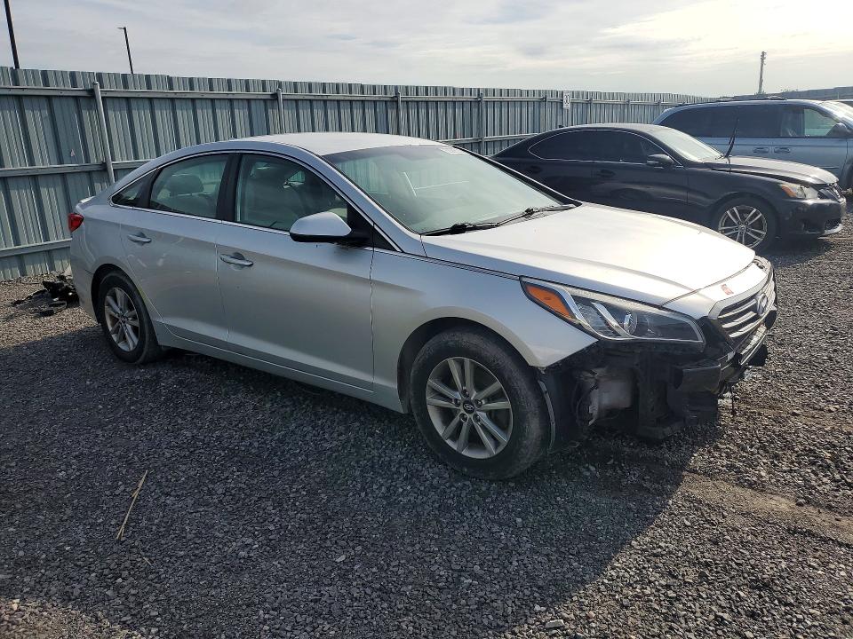 Photo 4 from auction – 2015 HYUNDAI SONATA with VIN 5NPE24AF7FH237932
