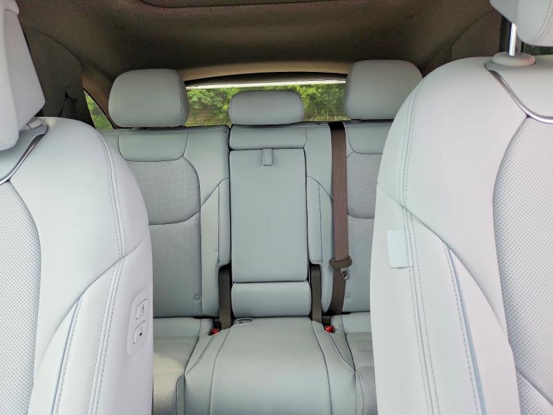 Photo 10 from auction – 2026 GENESIS GV70 with VIN 5NMMBDTB9TH040260