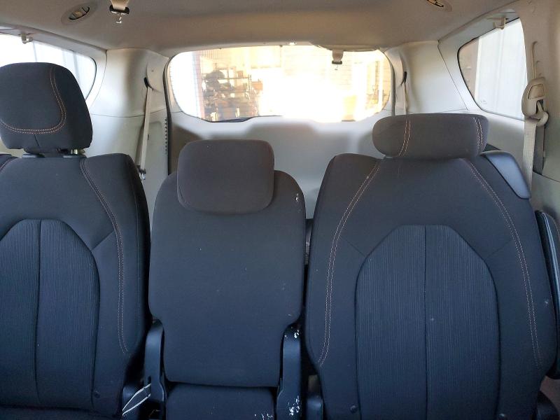 Photo 10 from auction – 2018 CHRYSLER PACIFICA with VIN 2C4RC1FG9JR356902