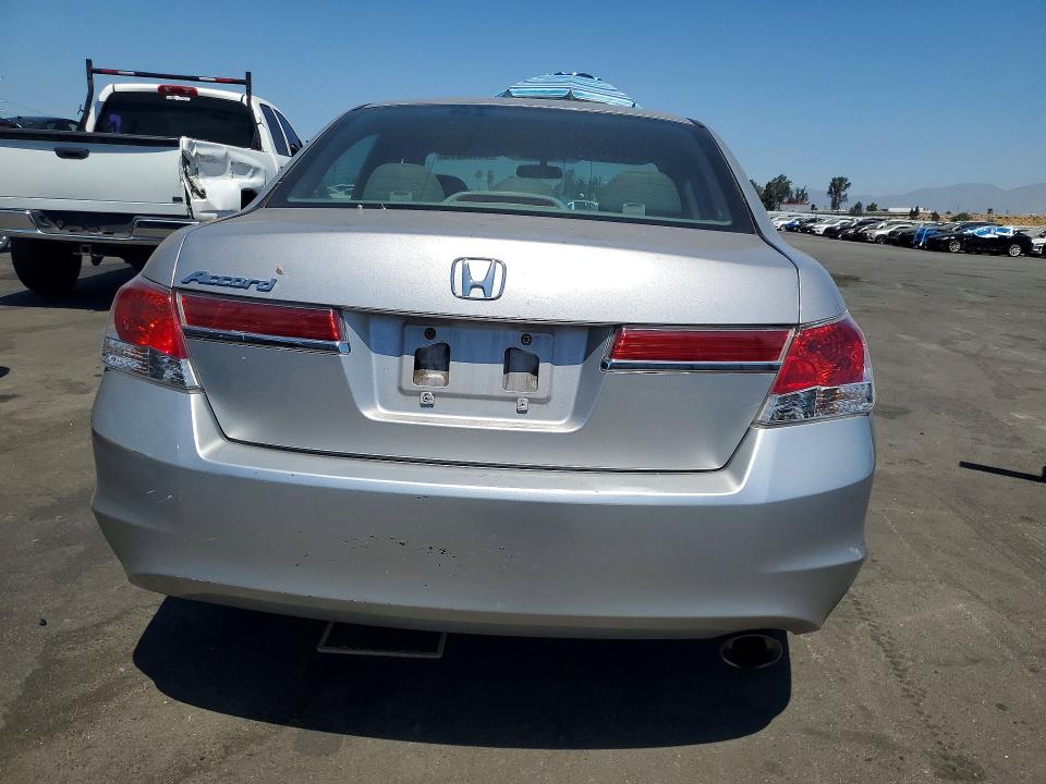 Photo 6 from auction – 2012 HONDA ACCORD with VIN 1HGCP2F74CA082789