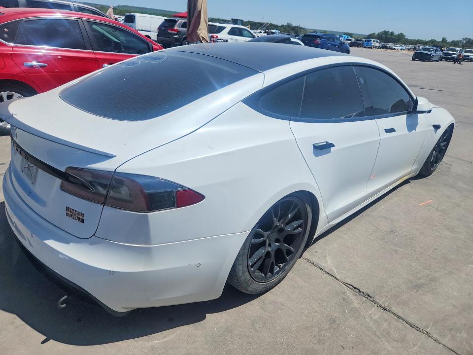 Foto 3 de la subasta – 2021 TESLA MODEL S con VIN 5YJSA1E64MF440271