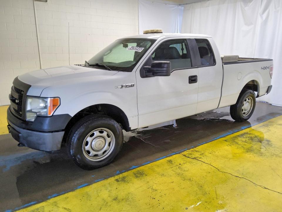 FORD F150 2013 مع رقم تعريف المركبة 1FTEX1EM1DFC21113 - صورة من المزاد