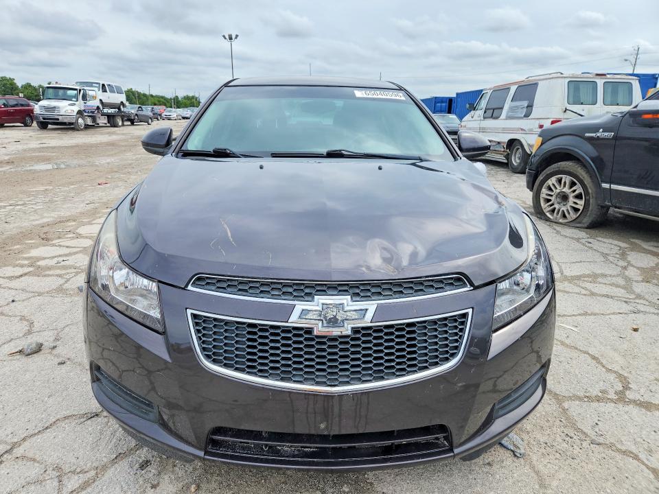 Photo 5 from auction – 2014 CHEVROLET CRUZE with VIN 1G1PC5SBXE7297710