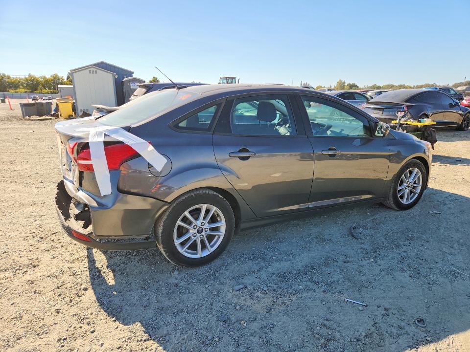 Photo 3 from auction – 2018 FORD FOCUS with VIN 1FADP3F2XJL261097