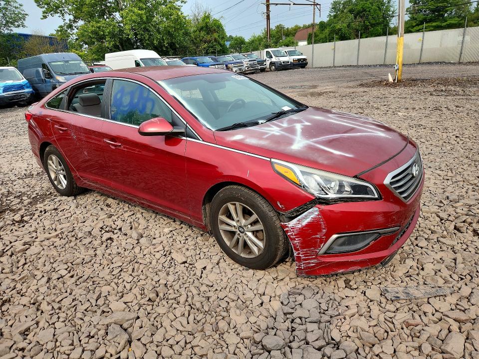 Photo 4 from auction – 2016 HYUNDAI SONATA with VIN 5NPE24AF8GH403411