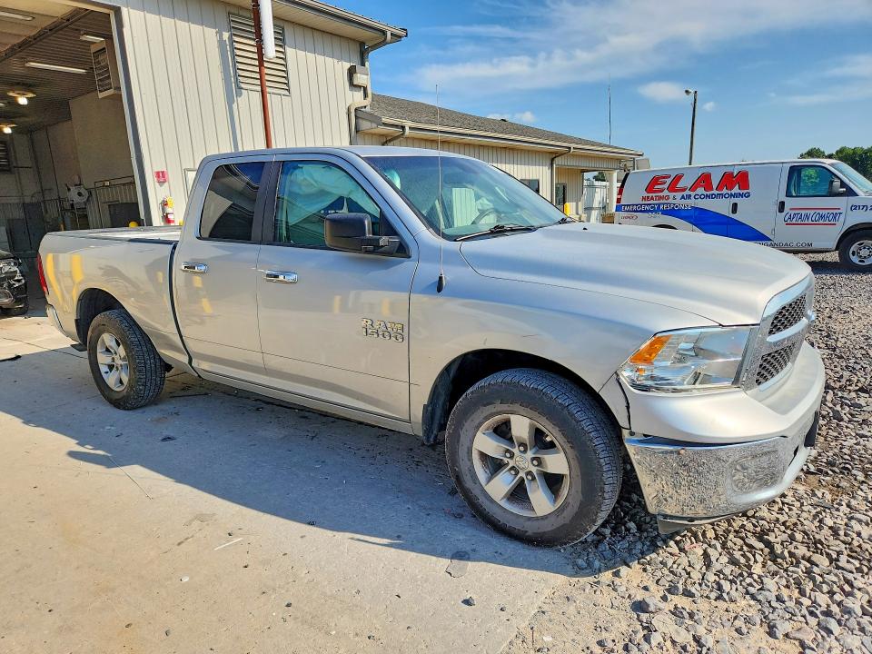 Photo 4 from auction – 2018 RAM 1500 with VIN 1C6RR6GG0JS303795
