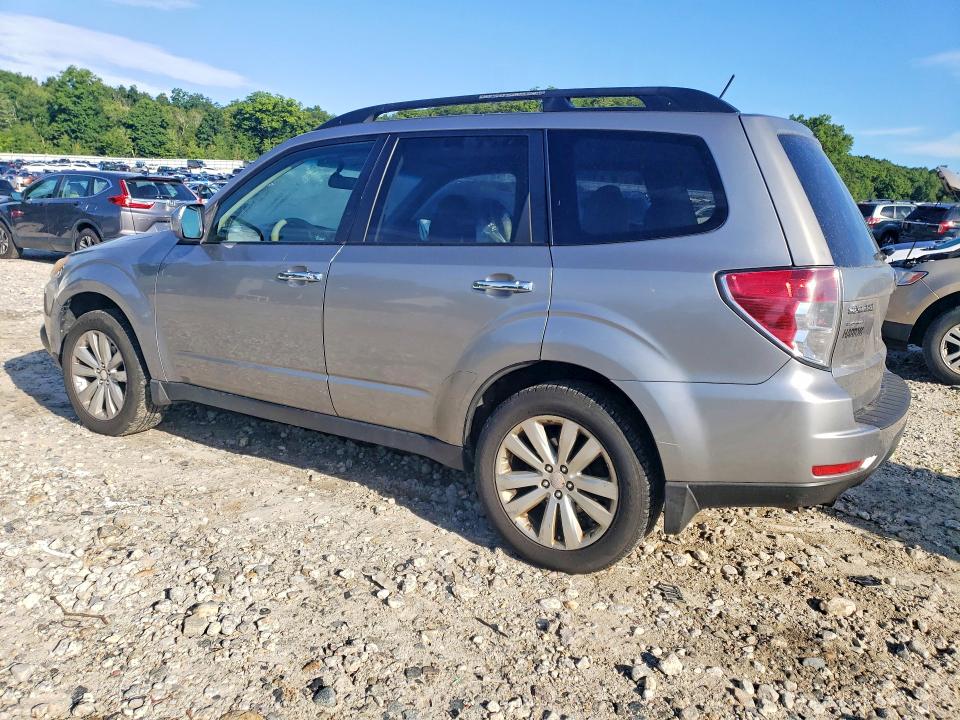 Photo 2 from auction – 2011 SUBARU FORESTER with VIN JF2SHADC7BH754482