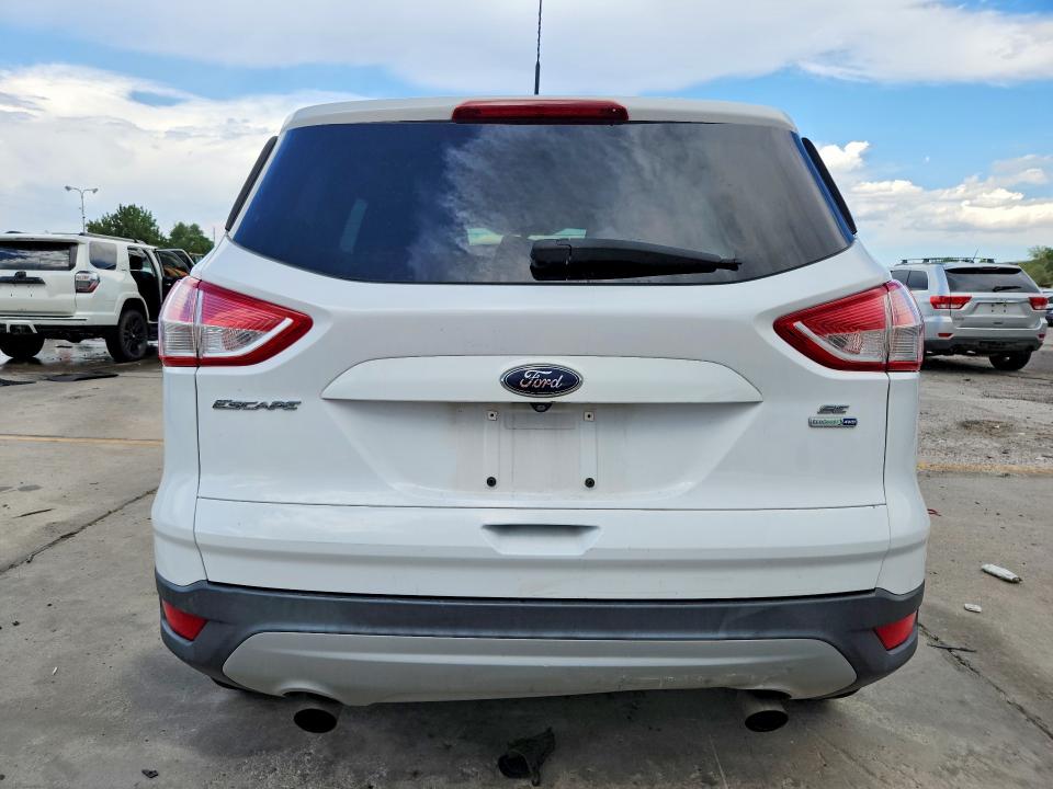 Photo 6 from auction – 2016 FORD ESCAPE with VIN 1FMCU9GX9GUC30451