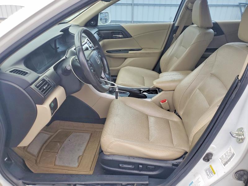 Photo 7 from auction – 2015 HONDA ACCORD with VIN 1HGCR6F5XFA008961