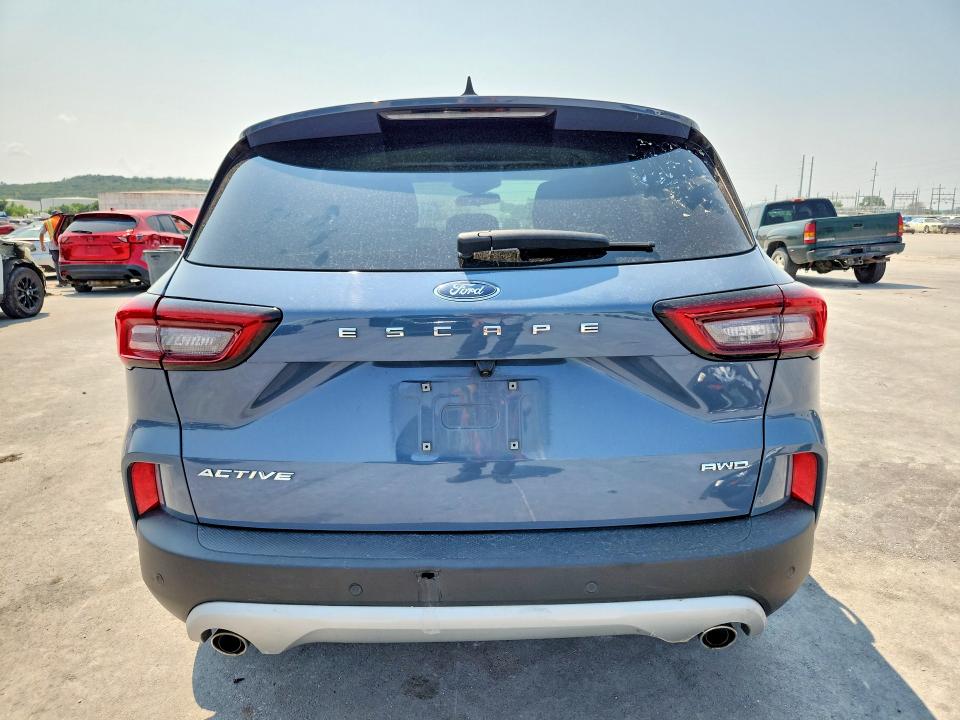 Photo 6 from auction – 2023 FORD ESCAPE with VIN 1FMCU9GN4PUB26173