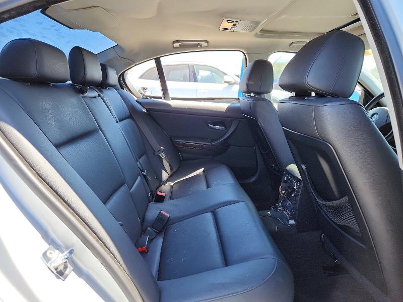 Photo 10 from auction – 2007 BMW 328 with VIN WBAVC535X7FZ72811