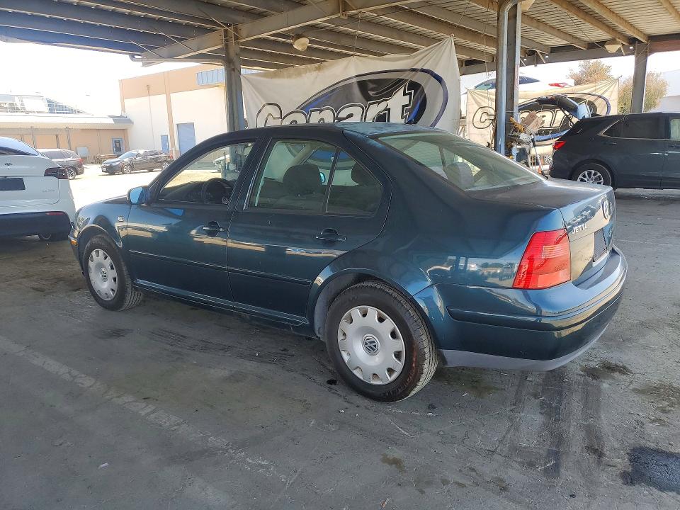 Photo 2 from auction – 2001 VOLKSWAGEN JETTA with VIN 3VWSK69M21M183991