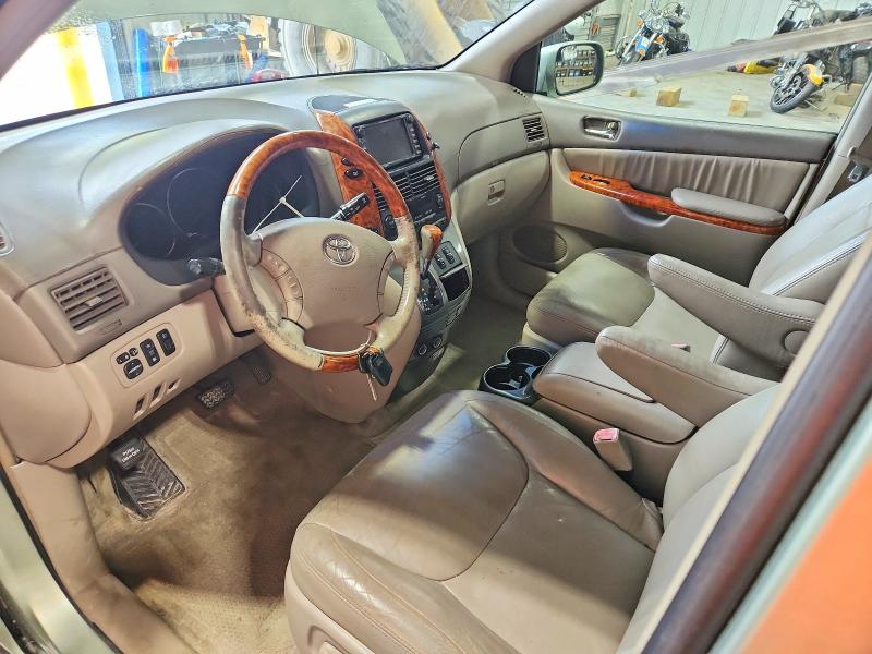Photo 8 from auction – 2006 TOYOTA SIENNA with VIN 5TDBA22C06S066532