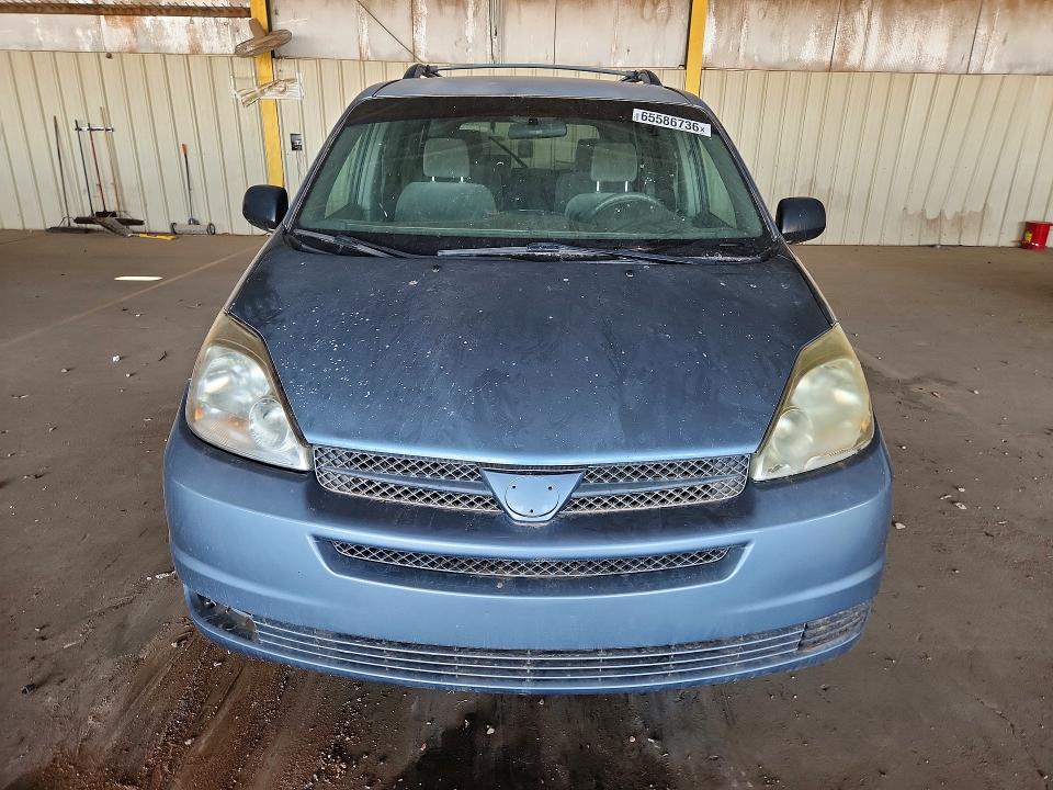 Photo 5 from auction – 2004 TOYOTA SIENNA with VIN 5TDZA23C94S200898