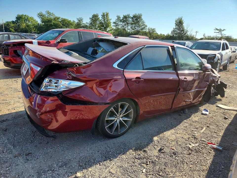 Photo 3 from auction – 2015 TOYOTA CAMRY with VIN 4T1BF1FK2FU901972