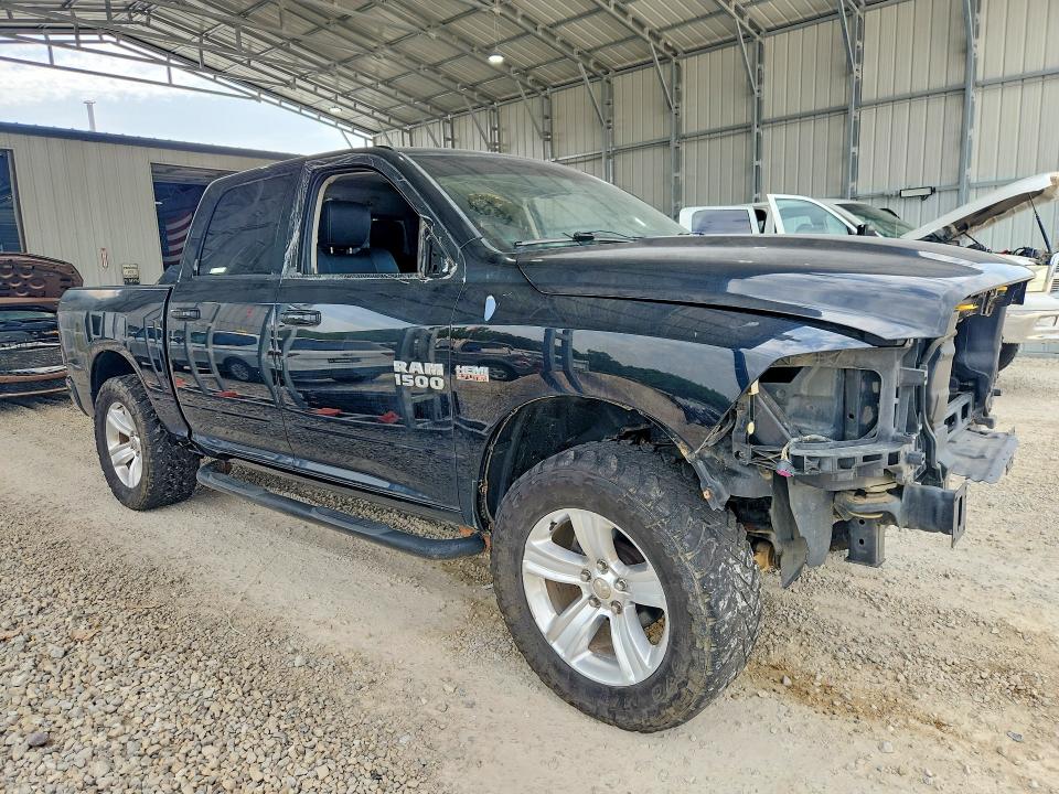 Photo 4 from auction – 2013 RAM 1500 with VIN 1C6RR7MT5DS546238
