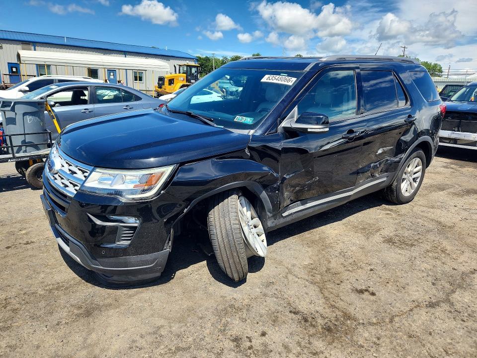 FORD EXPLORER 2018 with VIN 1FM5K8DH1JGC50883 - Photo from auction