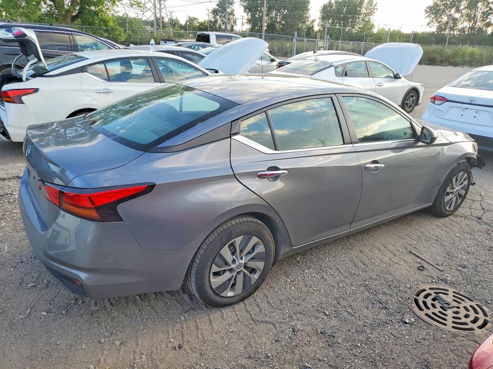 Photo 3 from auction – 2024 NISSAN ALTIMA with VIN 1N4BL4BV6RN371802