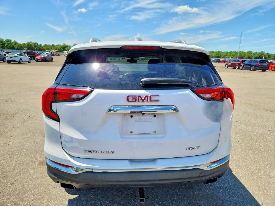 Photo 6 from auction – 2018 GMC TERRAIN with VIN 3GKALVEXXJL296507