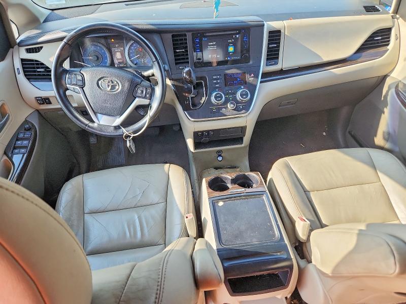 Photo 8 from auction – 2016 TOYOTA SIENNA with VIN 5TDYK3DC6GS702513
