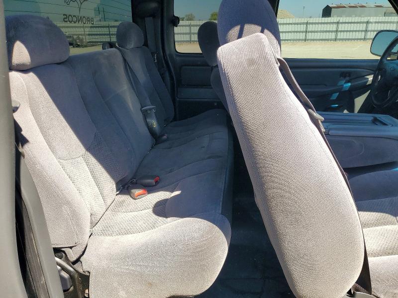 Photo 10 from auction – 2006 CHEVROLET SILVERADO with VIN 1GCEC19X66Z233159